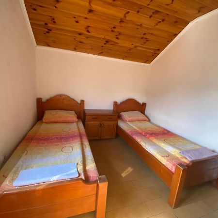 بار Guest House Pecurica المظهر الخارجي الصورة